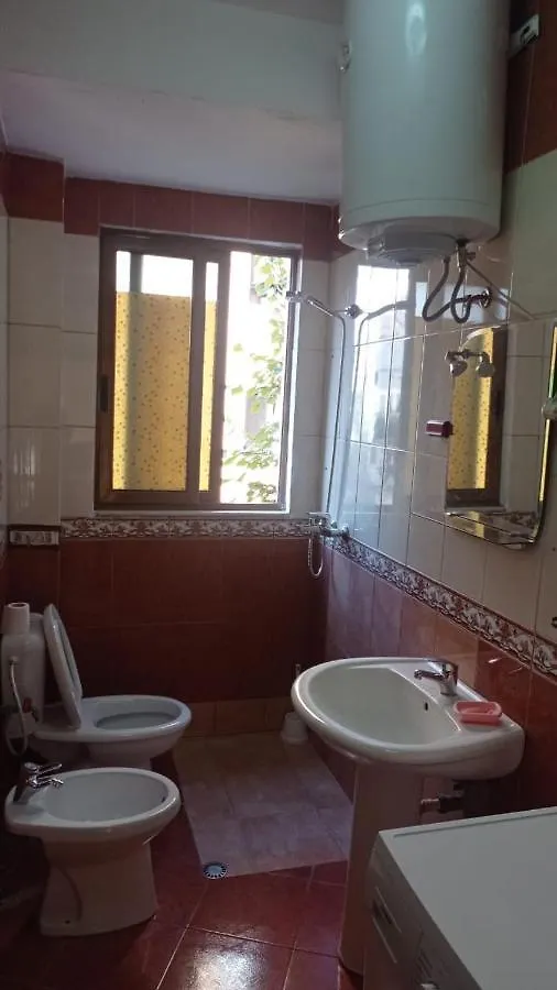 Andi'S Apartament Apartment Tirana