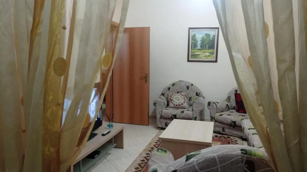 Andi'S Apartament Apartment Tirana Albania