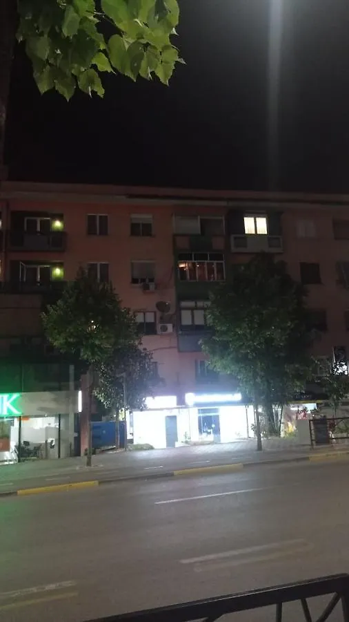 Andi'S Apartament Apartment Tirana